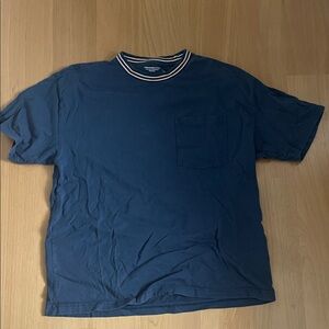 Abercrombie Men's Blue Crew Neck T-Shirt